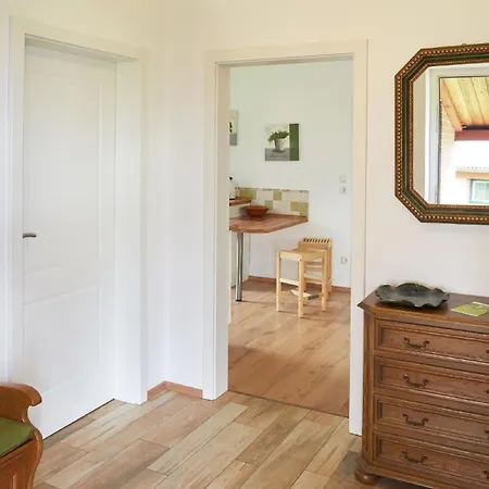 Hotel Gemuetliches In Mit Terrasse, Grill Und Garten *