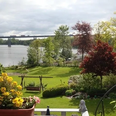 Hotel Gemuetliches In Mit Terrasse, Grill Und Garten Borgstedt